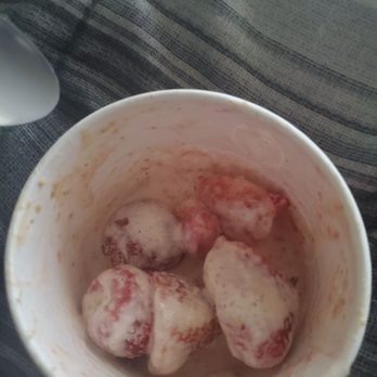 Cold Stone Creamery - a bowl of ice cream and a spoon - Ice Cream & Frozen Yogurt Near Me - Boise, Idaho Cold Stone Creamery - a bowl of ice cream and a spoon - Ice Cream & Frozen Yogurt Near Me - Boise, Idaho