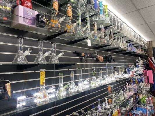 BNA Tobacco Smoke Shop, 7110 Santa Teresa Blvd, San Jose, CA 95139, US