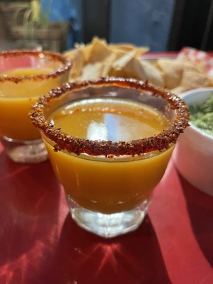 Ghett Yo Taco’s + Wing’s by null