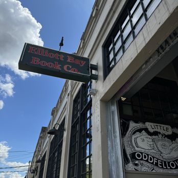 Elliott Bay Book - Bookstores Near Me - Seattle, Washington