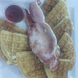The Wild Rose - Waffles, bacon and maple syrup