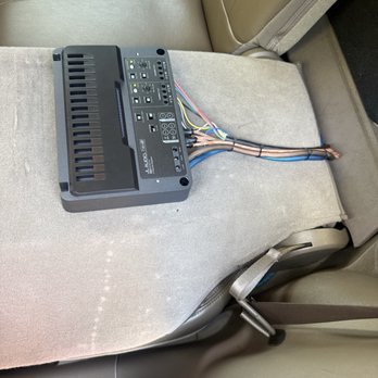 Street Beat - High and low amp - Car Stereo Installation Near Me - Hayward, California Street Beat - High and low amp - Car Stereo Installation Near Me - Hayward, California
