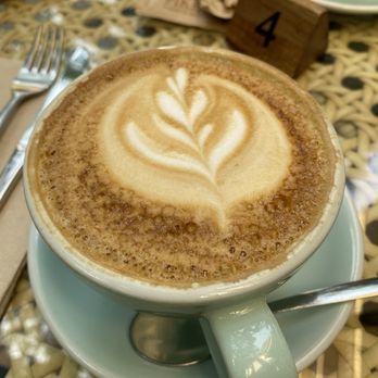Manso's Cafe - Latte - Cafeteria Near Me - Barcelona, B Manso's Cafe - Latte - Cafeteria Near Me - Barcelona, B