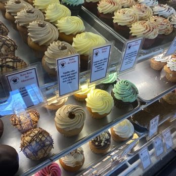 Cupcake Craving - Many amazing flavors to try! - Cupcakes Near Me - Sacramento, California