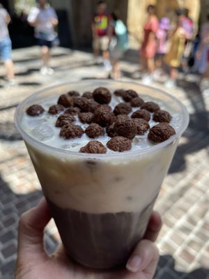 Kat Saka's Kettle by null