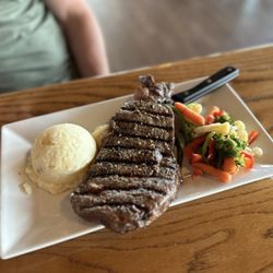 Cooper's Restaurant & Sports Bar