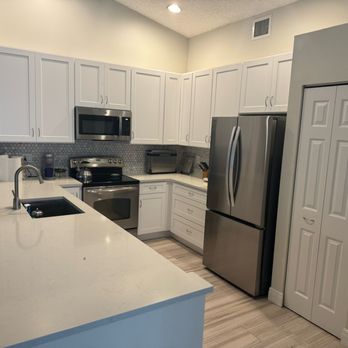 Butterfly Kitchens - new kitchen - General Contractors Near Me - Delray Beach, Florida Butterfly Kitchens - new kitchen - General Contractors Near Me - Delray Beach, Florida