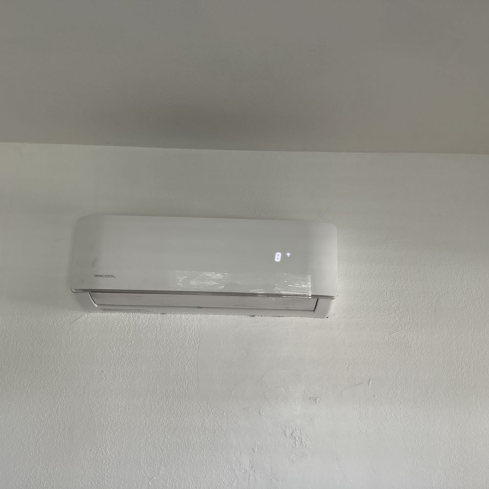 Air Flow Bros - Before Air Flow Bros - air handler error code stuck at 88 with wifi icon. - Heating & Air Conditioning/HVAC Near Me - Whittier, California