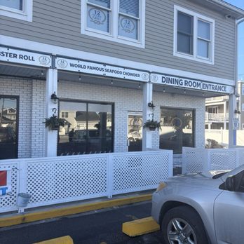 12 Ocean Grill - Seafood Near Me - Seabrook, New Hampshire