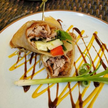 Temsib Eatery & Bar - Duck Roll appetizer ($12.95) - Thai Near Me - Bellevue, Washington