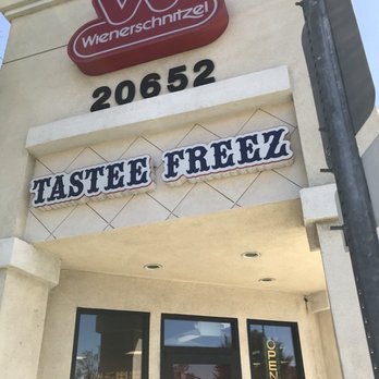 Wienerschnitzel - Fast Food Near Me - Lake Forest, California Wienerschnitzel - Fast Food Near Me - Lake Forest, California