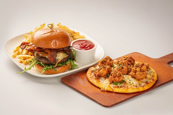 Billboard Bar + Kitchen (formerly Déjà Brew Taproom & Kitchen) by null