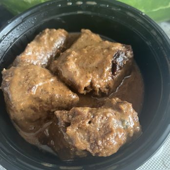 Che'yla's Southern Cuisine - Short ribs - Soul Food Near Me - Fairfield, California Che'yla's Southern Cuisine - Short ribs - Soul Food Near Me - Fairfield, California