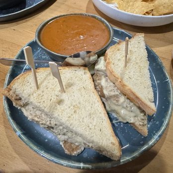 Great Full Gardens-Midtown - Vegan Grilled Cheeze 3PO and tomato soup - Breakfast & Brunch Near Me - Reno, Nevada Great Full Gardens-Midtown - Vegan Grilled Cheeze 3PO and tomato soup - Breakfast & Brunch Near Me - Reno, Nevada