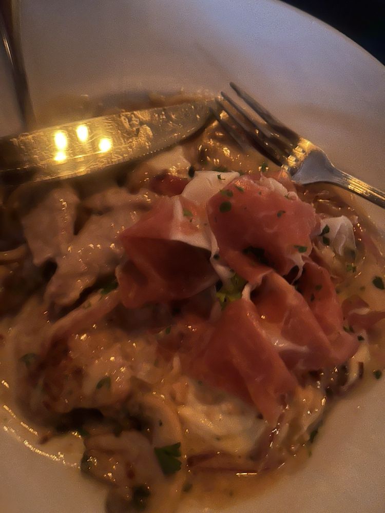 Samarios Pizza & Restaurant