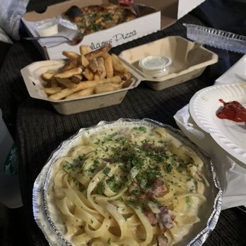Napoli's Pizza Kitchen - BBQ Chicken Pizza Chicken Fettuccine Carbonara - Pizza Near Me - Van Nuys, California Napoli's Pizza Kitchen - BBQ Chicken Pizza Chicken Fettuccine Carbonara - Pizza Near Me - Van Nuys, California
