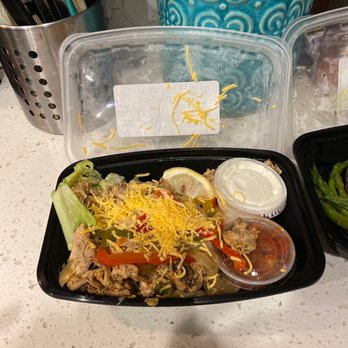 DeliverLean Care - Keto Chicken fajitas with Bibb lettuce - Food Delivery Services Near Me - Hollywood, Florida DeliverLean Care - Keto Chicken fajitas with Bibb lettuce - Food Delivery Services Near Me - Hollywood, Florida