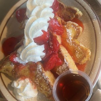 Spencer's Cafe - Strawberry and cream french toast - New American Near Me - Bakersfield, California