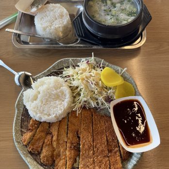 Joong Boo Market - 돈까스 / 06. Tonkatsu (pork cutlet) + 설렁탕 / 01. Sul-Long-Tang (ox bone soup) - International Grocery Near Me - Glenview, Illinois