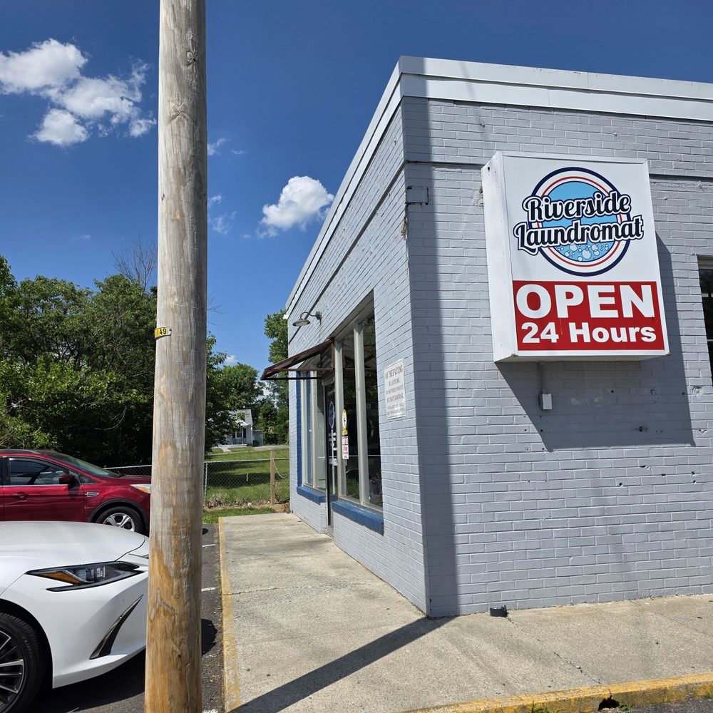 Riverside Coin Laundry - Laundromat Near Me - Roanoke, Virginia Riverside Coin Laundry - Laundromat Near Me - Roanoke, Virginia