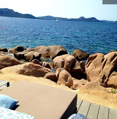 Phi Beach by null