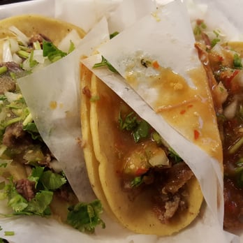 Taco Y Taco - Tacos left to right: lengua, tripas, cochinita pibil - Mexican Near Me - Henderson, Nevada