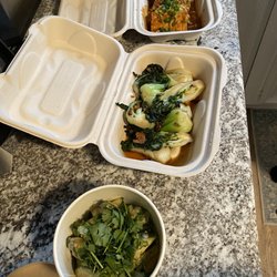 Crocodile Palace - Cucumber salad, shrimp bok choy, Bears paw tofu