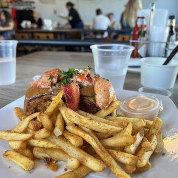 Hook & Anchor - Lobster roll - Seafood Near Me - Costa Mesa, California Hook & Anchor - Lobster roll - Seafood Near Me - Costa Mesa, California