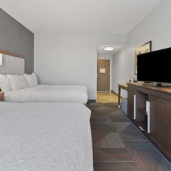 Hampton Inn and Suites Columbus Scioto Downs - Guest room amenity
