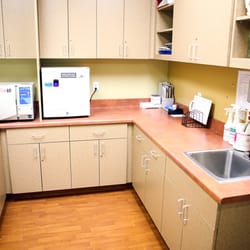 University Spine & Pain Center Los Angeles - Staff room