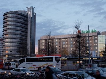ibis Amsterdam Centre by null