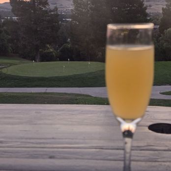 Canyon Lakes - Breweries Near Me - San Ramon, California