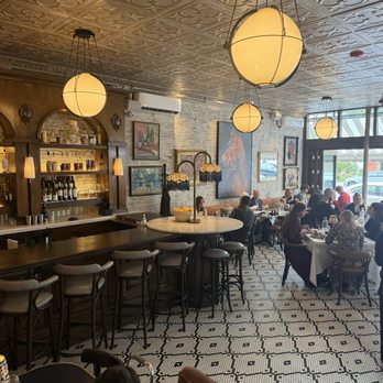 Lola’s Bistro - French Near Me - Chagrin Falls, Ohio Lola’s Bistro - French Near Me - Chagrin Falls, Ohio