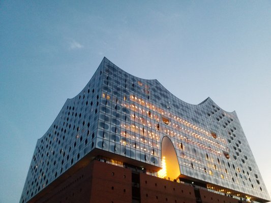 Elbphilharmonie Hamburg by null