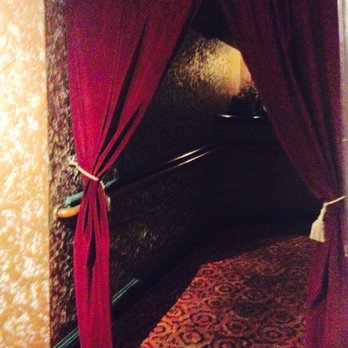 Lincoln Theatre - I love the curtains - Performing Arts Near Me - Mount Vernon, Washington Lincoln Theatre - I love the curtains - Performing Arts Near Me - Mount Vernon, Washington