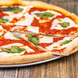 Nino's Pizzeria - Ninos Margarita Pizza