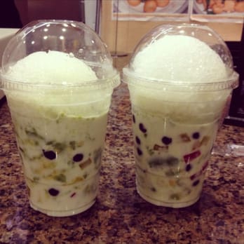 Aroma Coffee and Snacks - Smashed avocado... Yummy! - Desserts Near Me - Milpitas, California