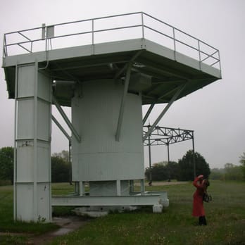 Hillcrest Park - SOme Sort of Radar thing for the Nike Missile Silo - Parks Near Me - Waukesha, Wisconsin Hillcrest Park - SOme Sort of Radar thing for the Nike Missile Silo - Parks Near Me - Waukesha, Wisconsin
