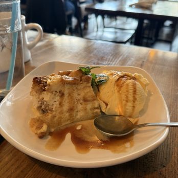 Hobnob - Bread pudding - Sandwiches Near Me - Richmond, Virginia Hobnob - Bread pudding - Sandwiches Near Me - Richmond, Virginia