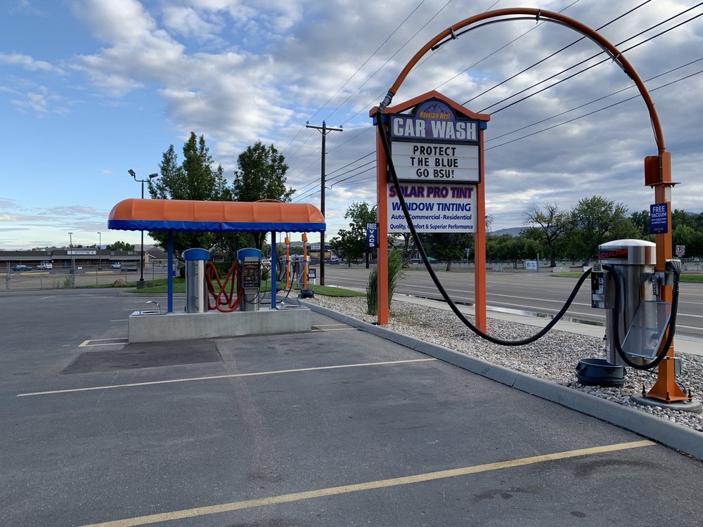 Mountain West Car Wash, Garden City Roadtrippers