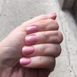 Simple and quick No-Chip Manicure