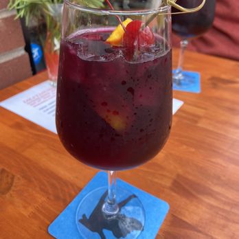 Lola's Lounge - Sangria - Spanish Near Me - Sacramento, California