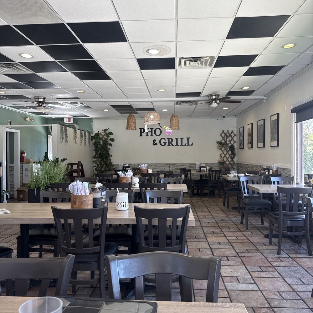 Pho Hung Vuong & Grill - Dining room - Vietnamese Near Me - Tustin, California Pho Hung Vuong & Grill - Dining room - Vietnamese Near Me - Tustin, California