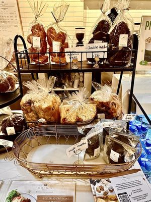 Lakon Paris Patisserie by null