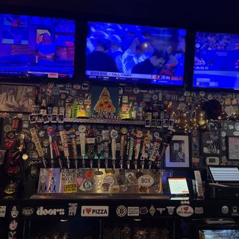 Rock'n Pies - Bar area - Pizza Near Me - Santa Monica, California Rock'n Pies - Bar area - Pizza Near Me - Santa Monica, California
