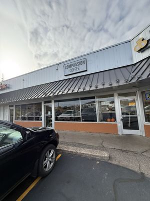 Krown Bakery & Eatery by null