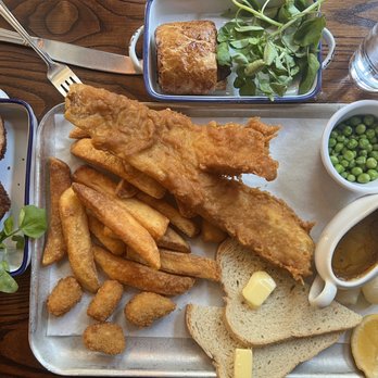 The Turf Tavern - The big fish and chips was tasty, and the sausage roll was good -- but the best was the scotch egg! - Pubs Near Me - Oxford, OXF The Turf Tavern - The big fish and chips was tasty, and the sausage roll was good -- but the best was the scotch egg! - Pubs Near Me - Oxford, OXF