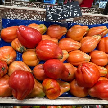 Coop - Tomatoes ! Made into pomodoro sauce - Grocery Near Me - Rome, RM
