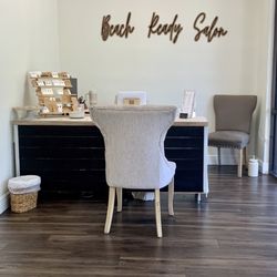 Beach Ready Salon - Check Out Desk
