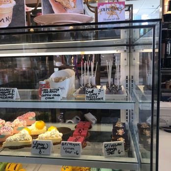 Sweet Dees Bakeshop - Bakeries Near Me - Scottsdale, Arizona Sweet Dees Bakeshop - Bakeries Near Me - Scottsdale, Arizona